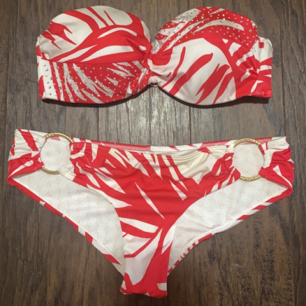 Victoria Secret - size M - like new condition